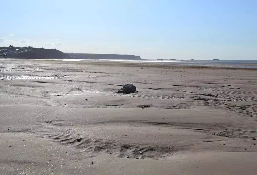 ホテル Hôtel Club Les Tourelles