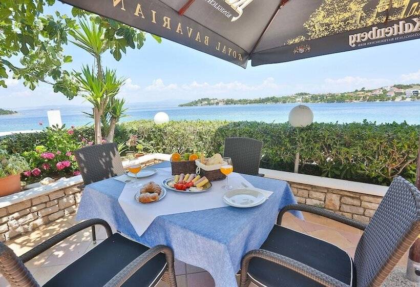 בית מלון כפרי Paradise Punta