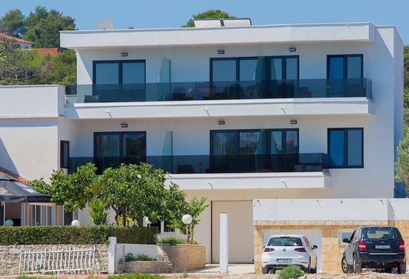 בית מלון כפרי Paradise Punta