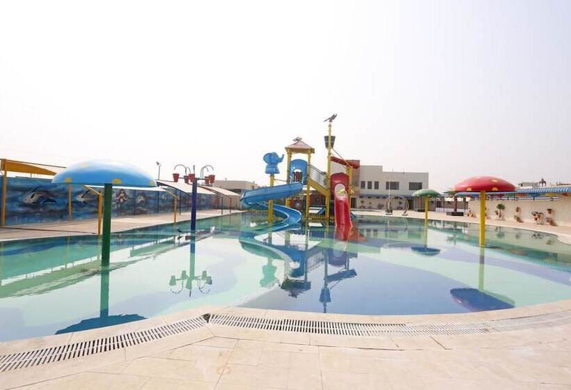 בית מלון כפרי Radhika Resort