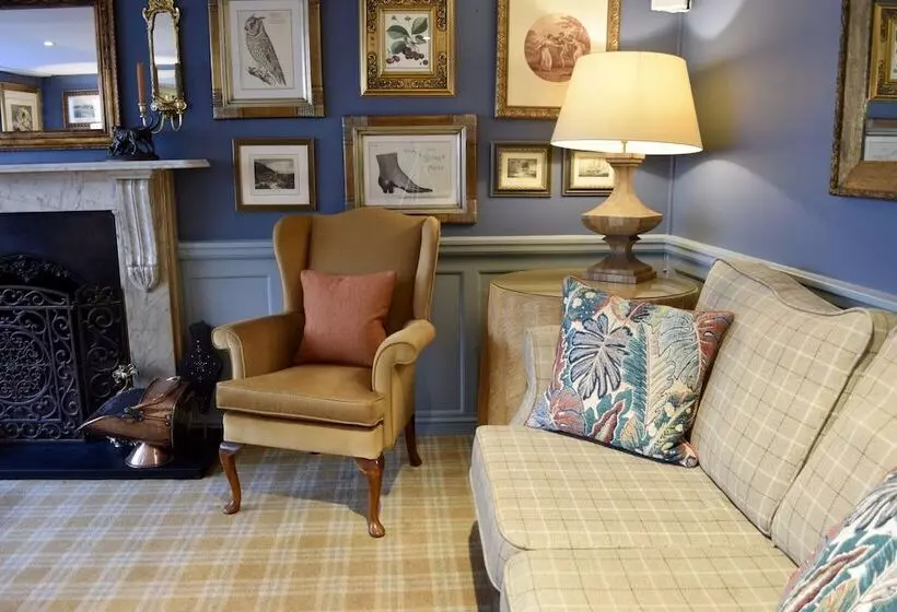 Hotelli The White Hart