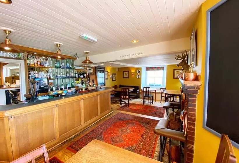 Hotelli The White Hart