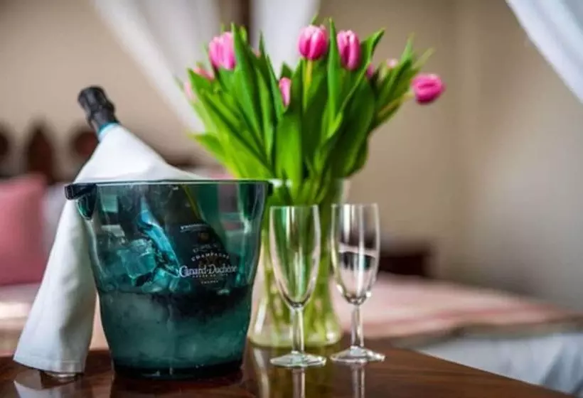 Hotelli The White Hart