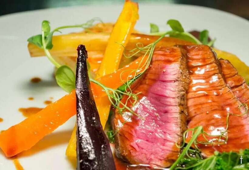 Отель The White Hart