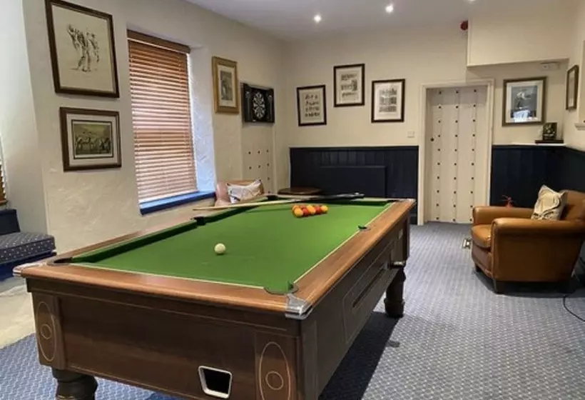 Hotelli The White Hart