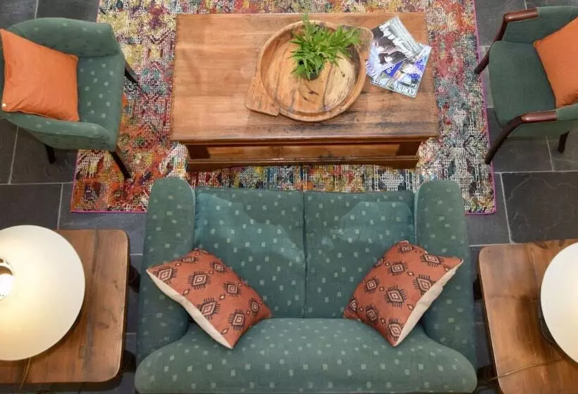 Hotelli The White Hart