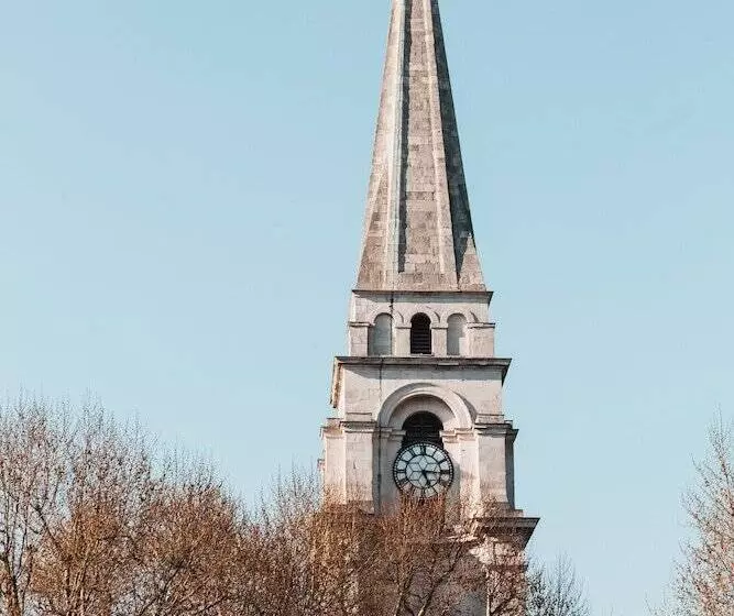 Majatalo Private Ensuite Room Liverpool Street