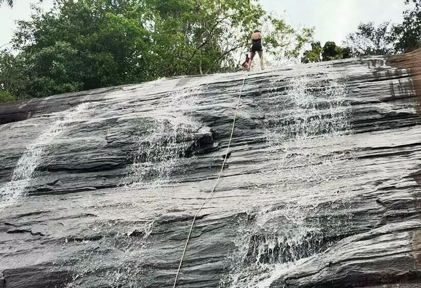 Aamiaismajoitus (B&B) Aqua Rooms