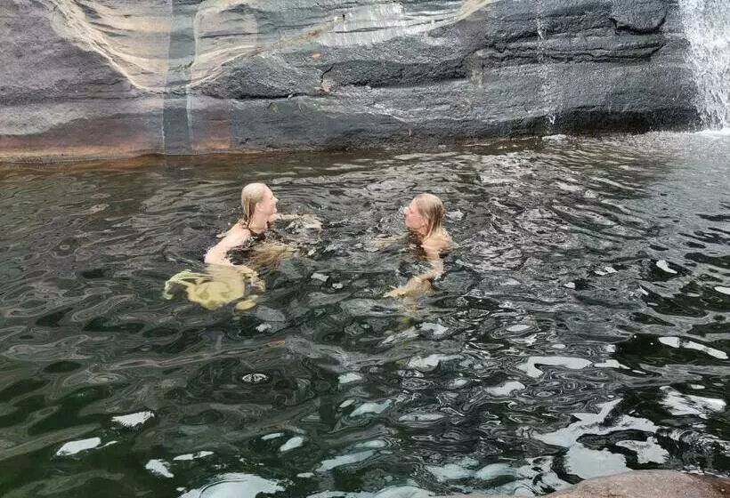 Aamiaismajoitus (B&B) Aqua Rooms