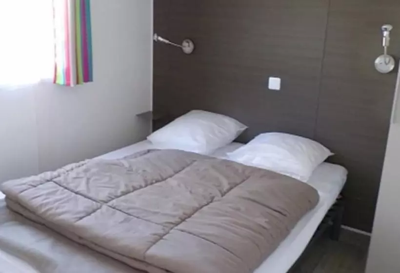 Hotelli Camping La Cailletiere   Mobil Home