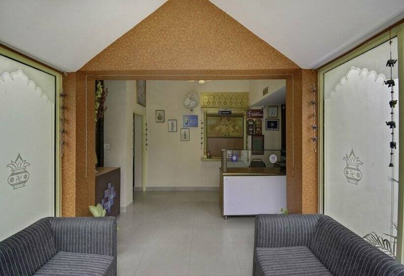 هتل Treebo Trip Jaipur House