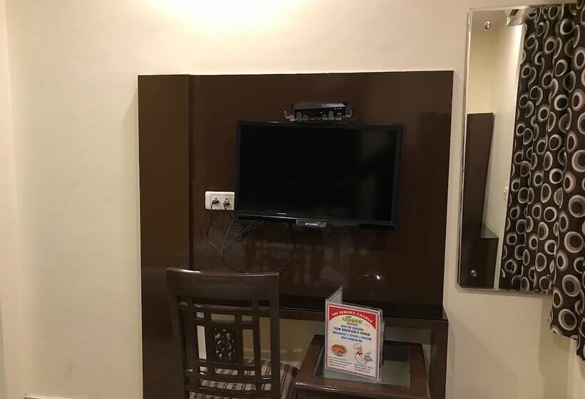 Hotelli Noble International