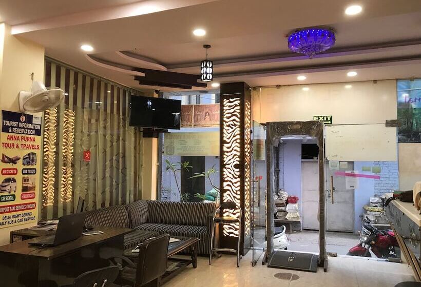 Hotelli Noble International