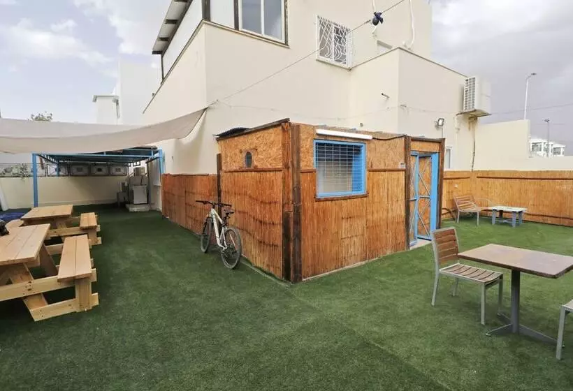 Palma Diving Resort   Hostel
