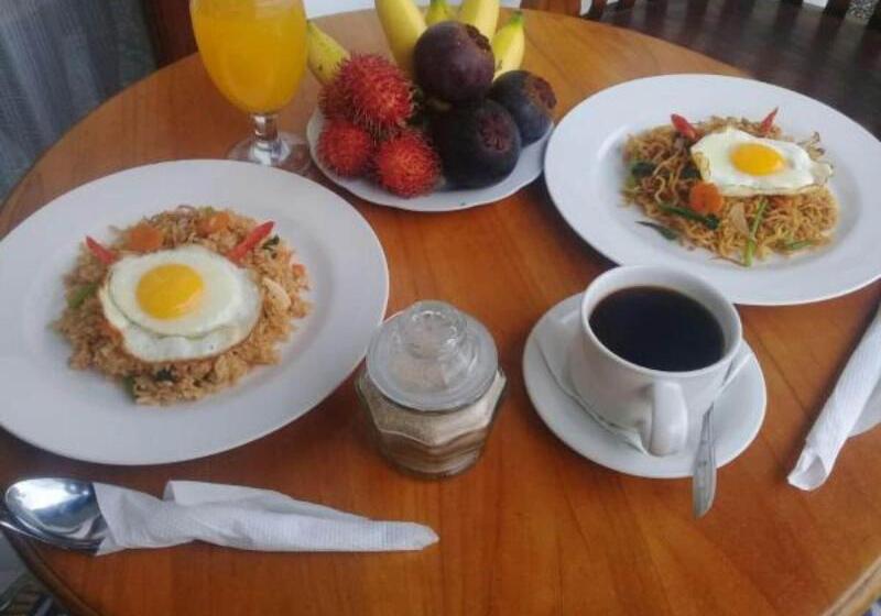 بنسيون Aris Homestay And Warung Made