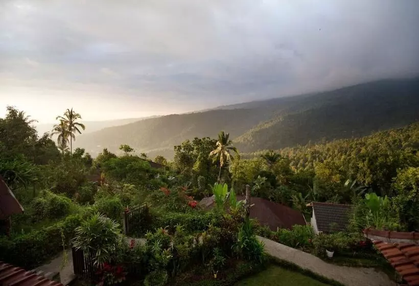 Majatalo Aris Homestay And Warung Made