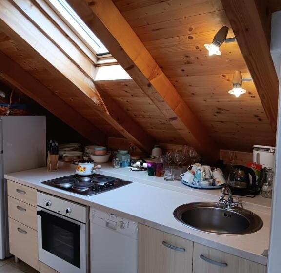 پانسیون Guest House Lucijo