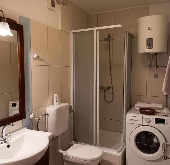 پانسیون Guest House Lucijo