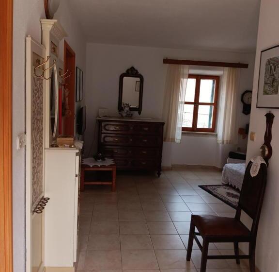 پانسیون Guest House Lucijo