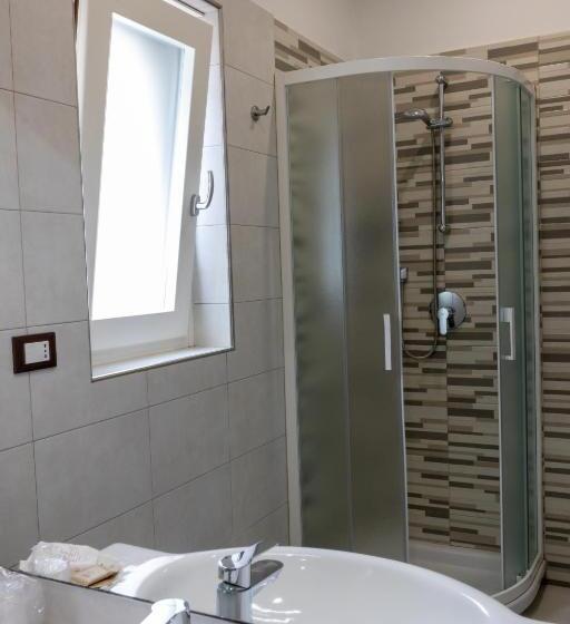 پانسیون Mary Vi Rooms