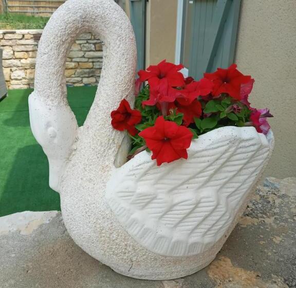 ペンション Nid Douillet A La Campagne