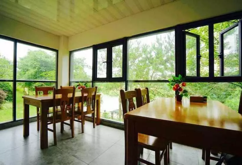 ペンション Yiyun Botique Inn Water Front Villa