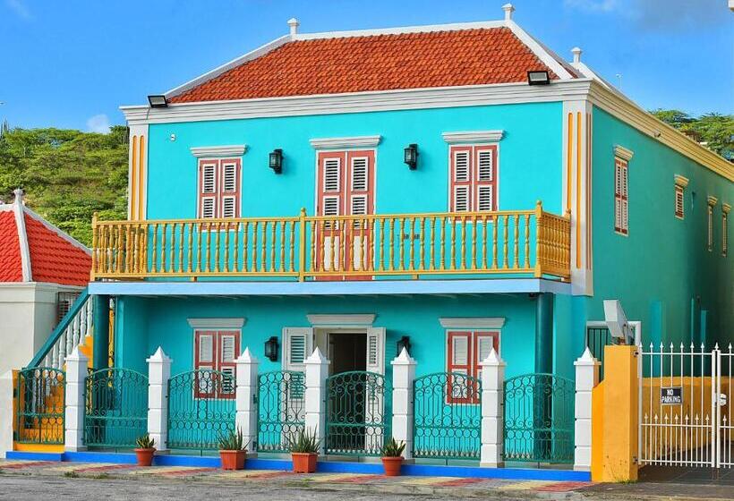 Turquoise B&b
