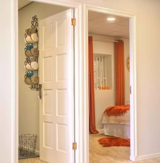 Turquoise B&b
