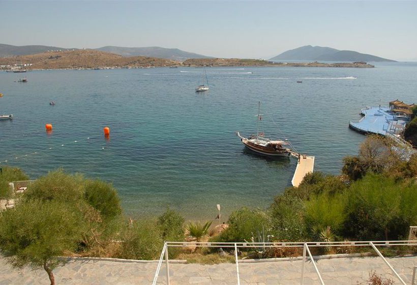 Akvaryum Beach Hotel