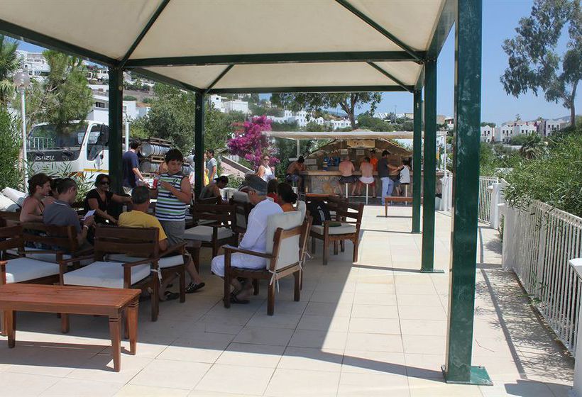 Akvaryum Beach Hotel