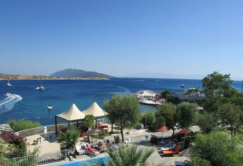 Akvaryum Beach Hotel