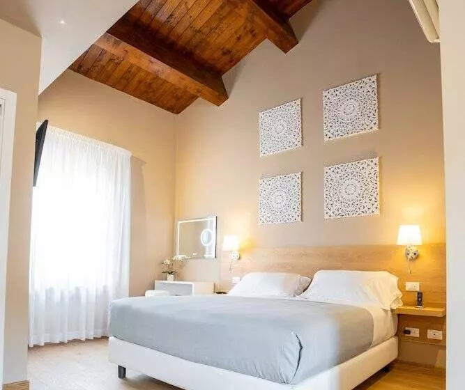 Gg8 Hotel & Suite Spa