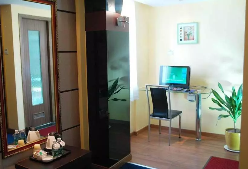 Home Club Hotel Shimao Branch