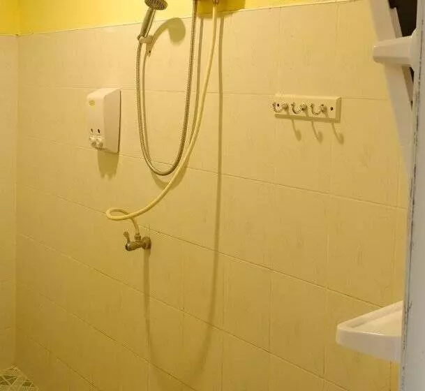 酒店 Ao Nang Baan Suan Resort