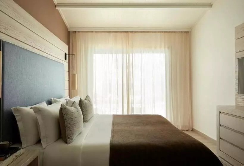 בית מלון כפרי Mare Ayia Napa