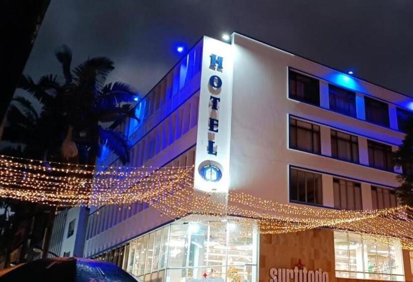 هتل Catalina Plaza Centro