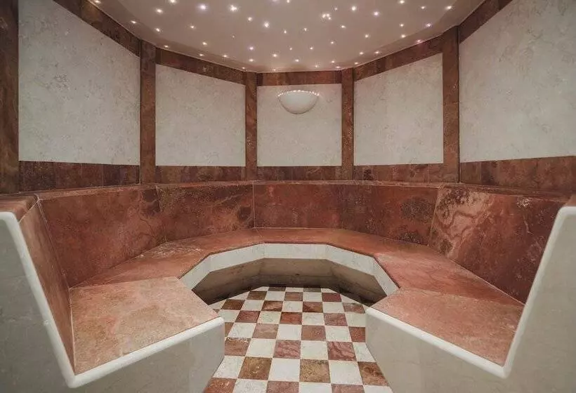 Отель Colbricon Beauty & Relax