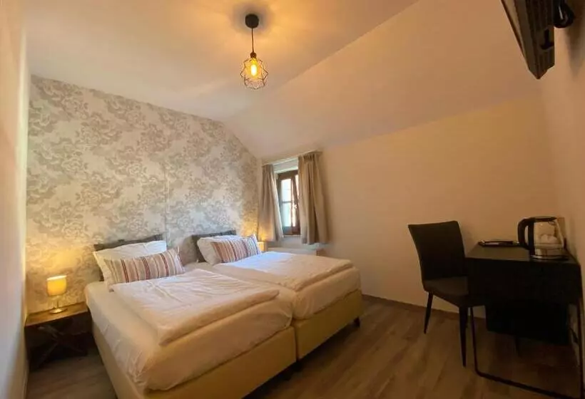 酒店 Crasborn Thorn