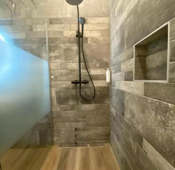 酒店 Crasborn Thorn