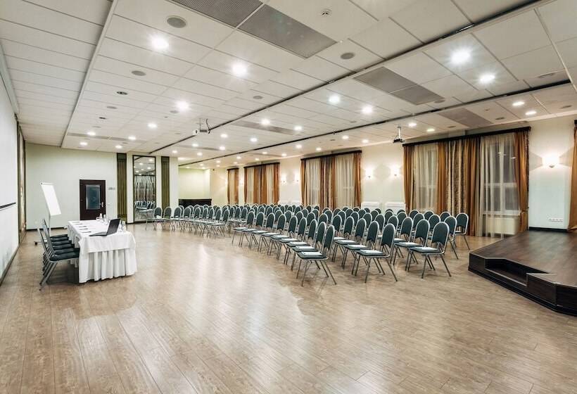 בית מלון כפרי Forrestmix Club