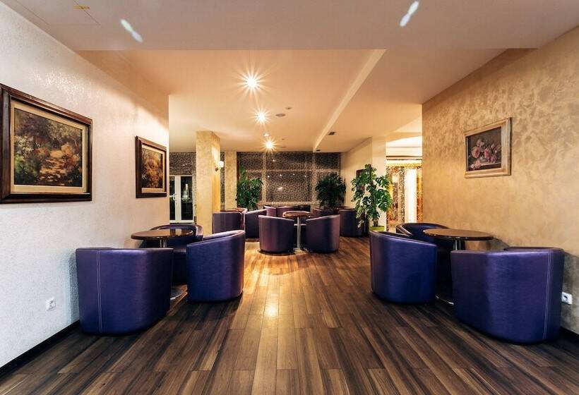 בית מלון כפרי Forrestmix Club