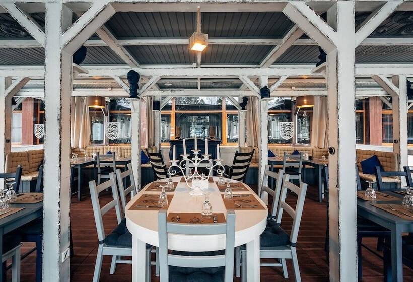 בית מלון כפרי Forrestmix Club