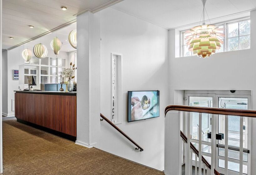 בית מלון כפרי Gl Skovridergaard