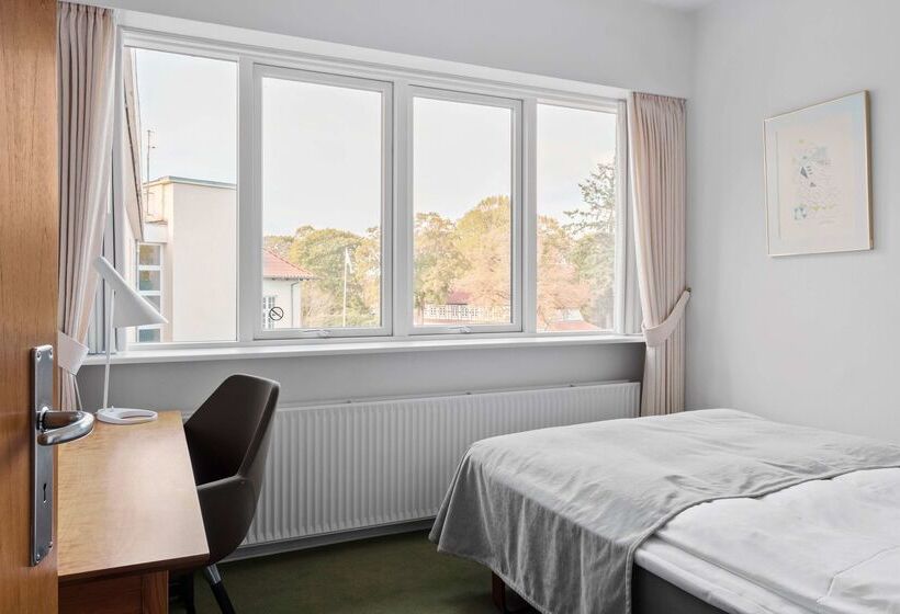 בית מלון כפרי Gl Skovridergaard