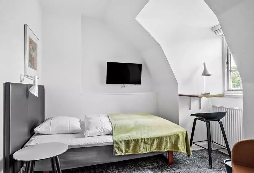 Hotel Gl Skovridergaard