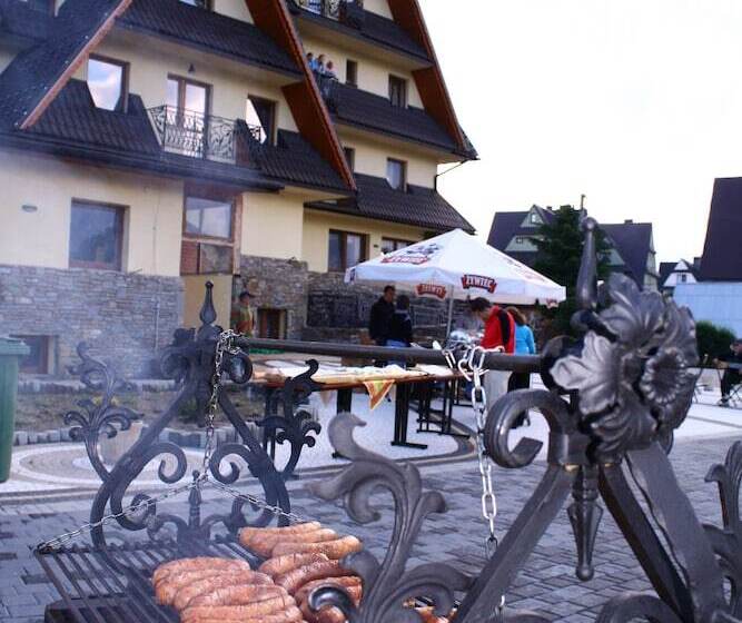 酒店 Helan Family & Spa