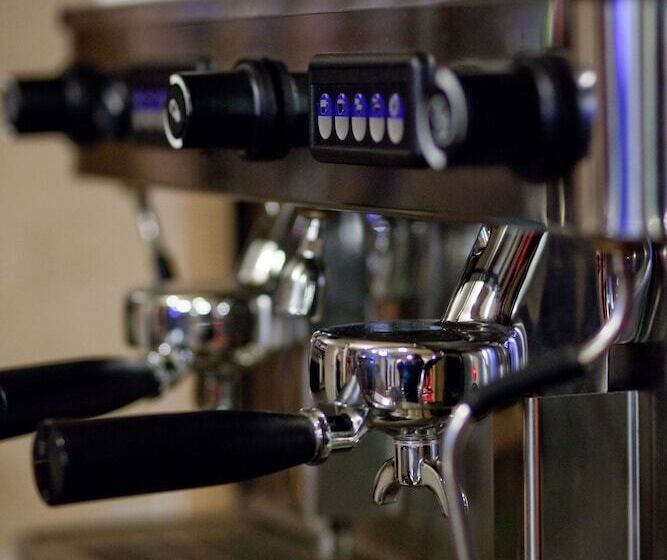 酒店 Helan Family & Spa