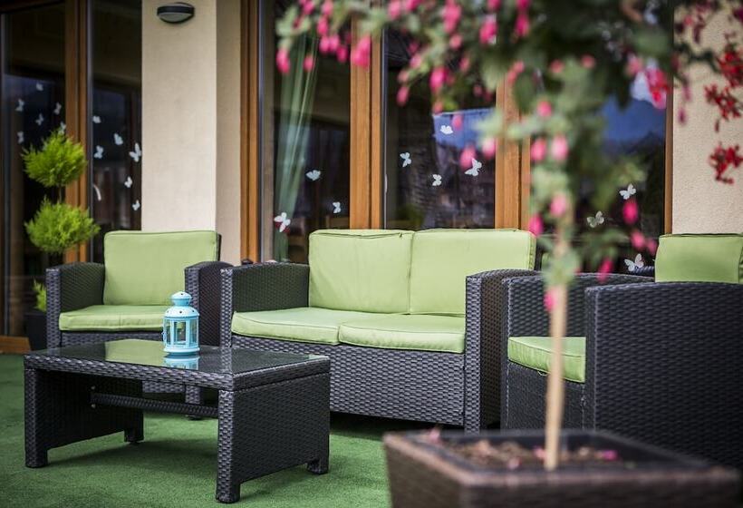 酒店 Helan Family & Spa