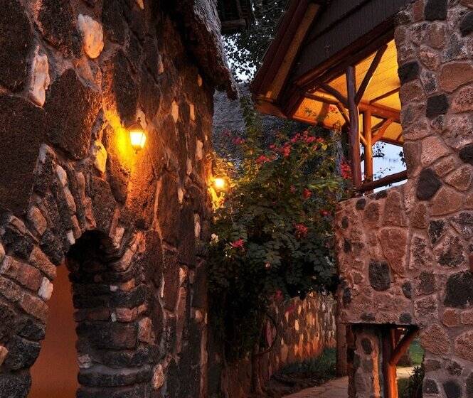 호텔 Kilaguni Serena Safari Lodge