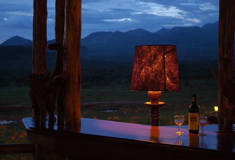 호텔 Kilaguni Serena Safari Lodge